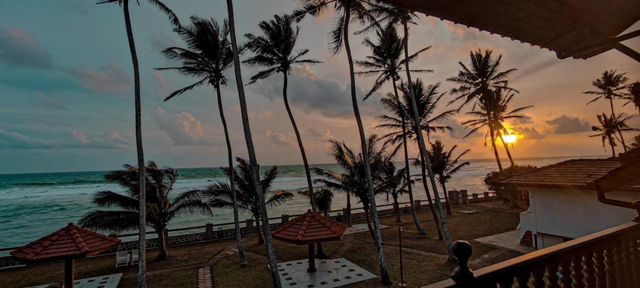 Nu-Vin Beach Hotel Ахангама Екстериор снимка