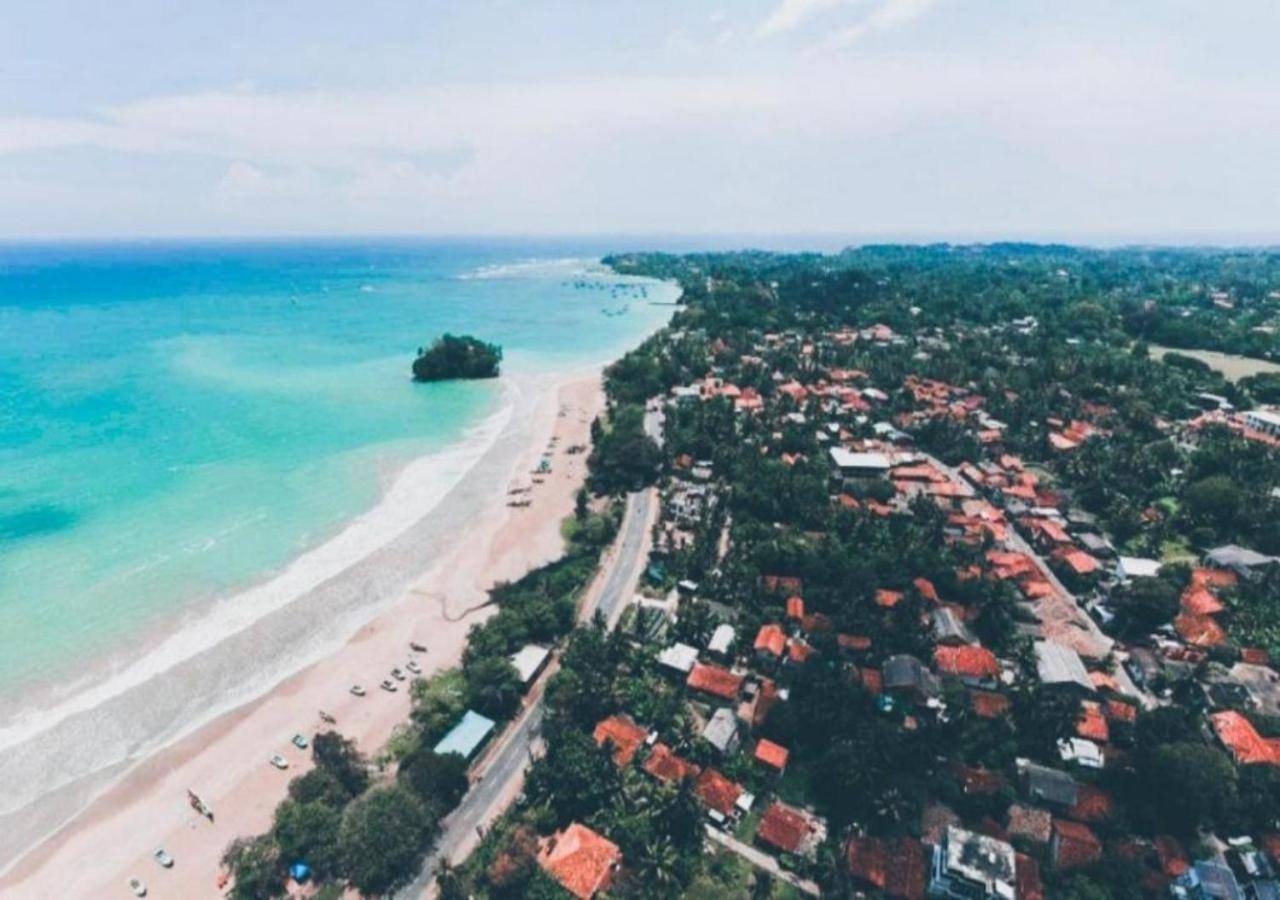 Nu-Vin Beach Hotel Ахангама Екстериор снимка