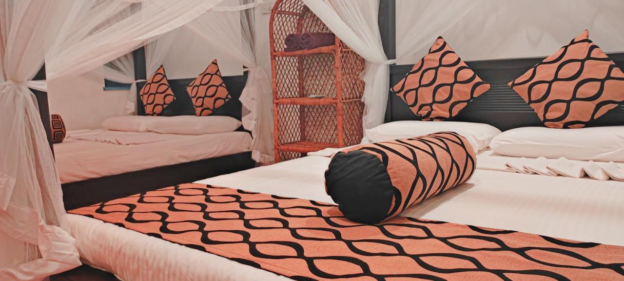 Nu-Vin Beach Hotel Ахангама Екстериор снимка